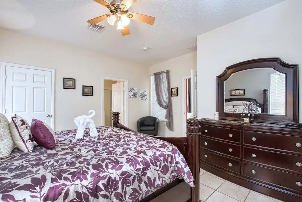 Fan Palm Getaway pool home on Windsor Palms Resort