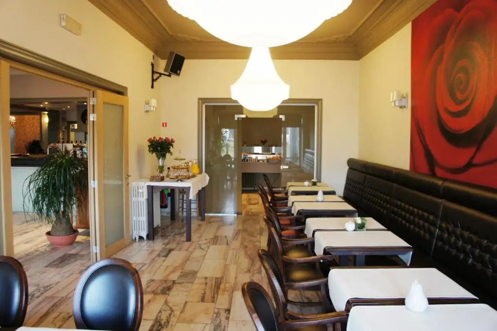 Belrom Hotel