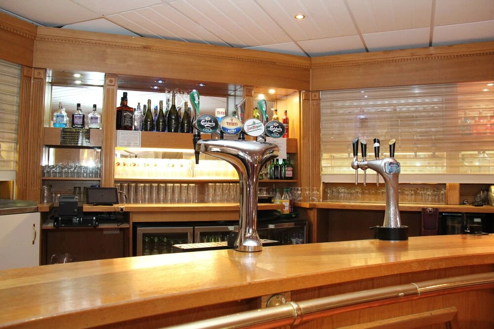 Oriel Hotel