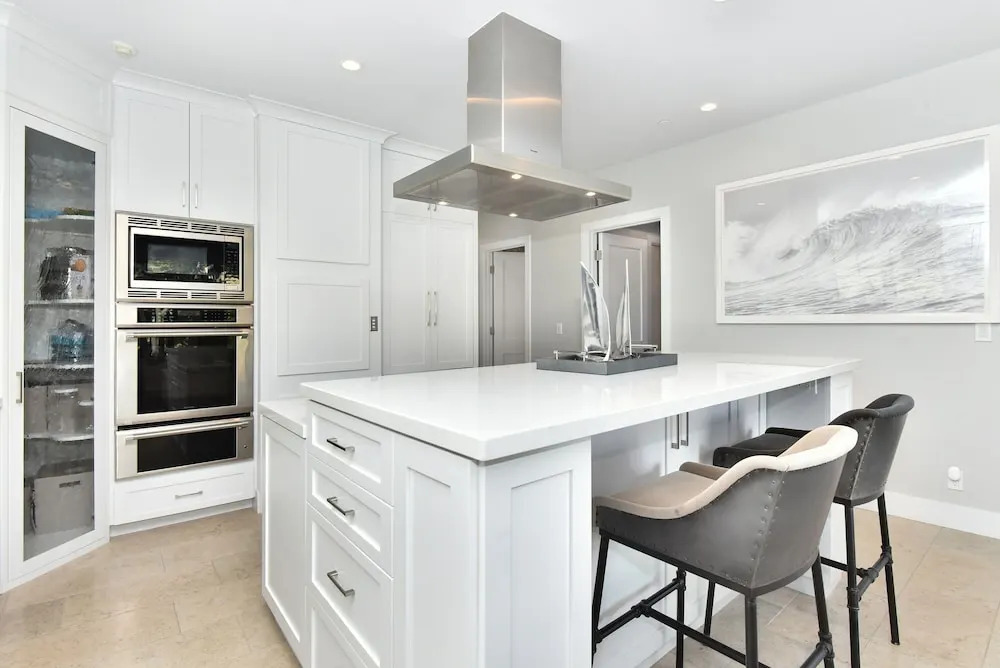 1505 E Ocean 4 Bedroom Home