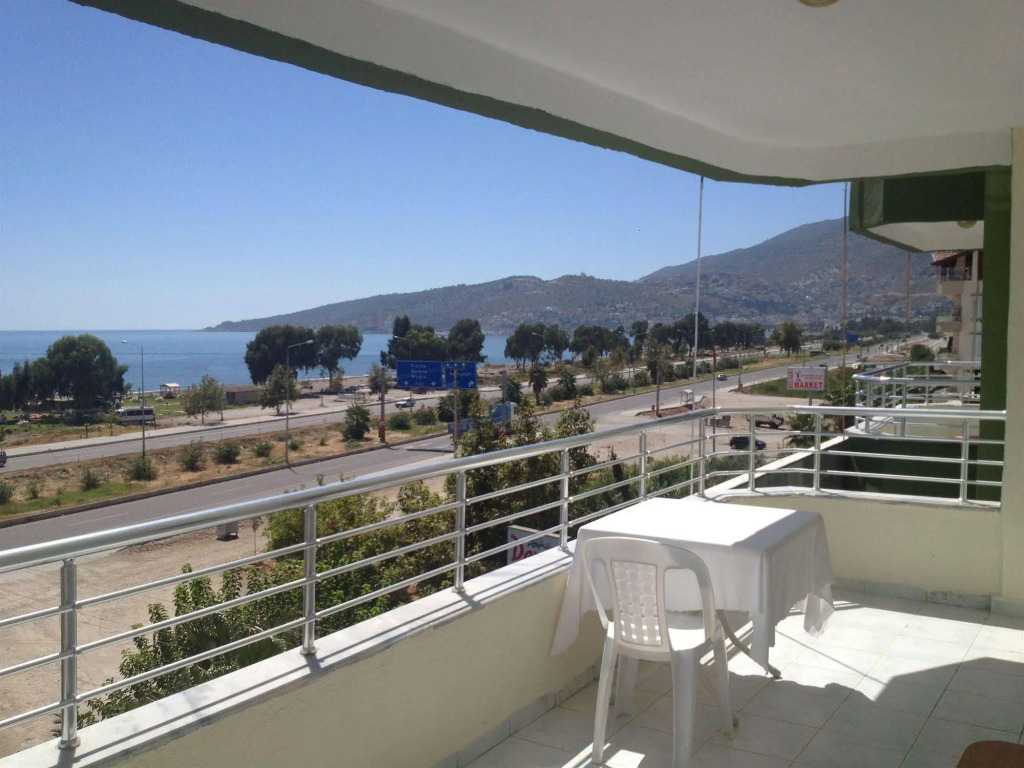 Simsek Hotel