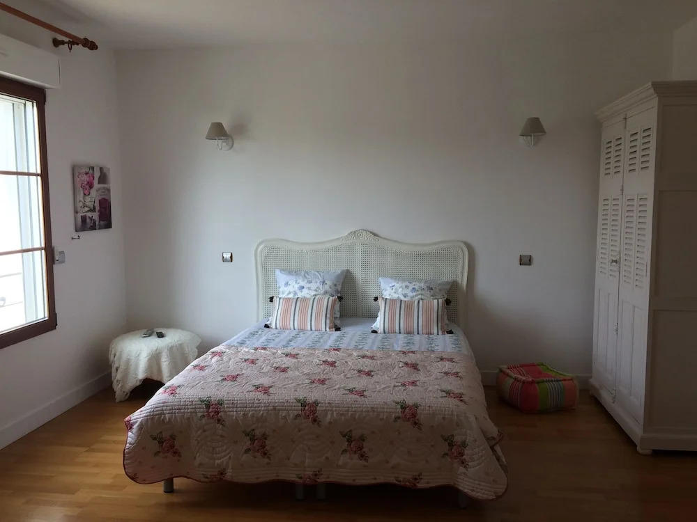 CoTTAGE LA VILLA BOLERO