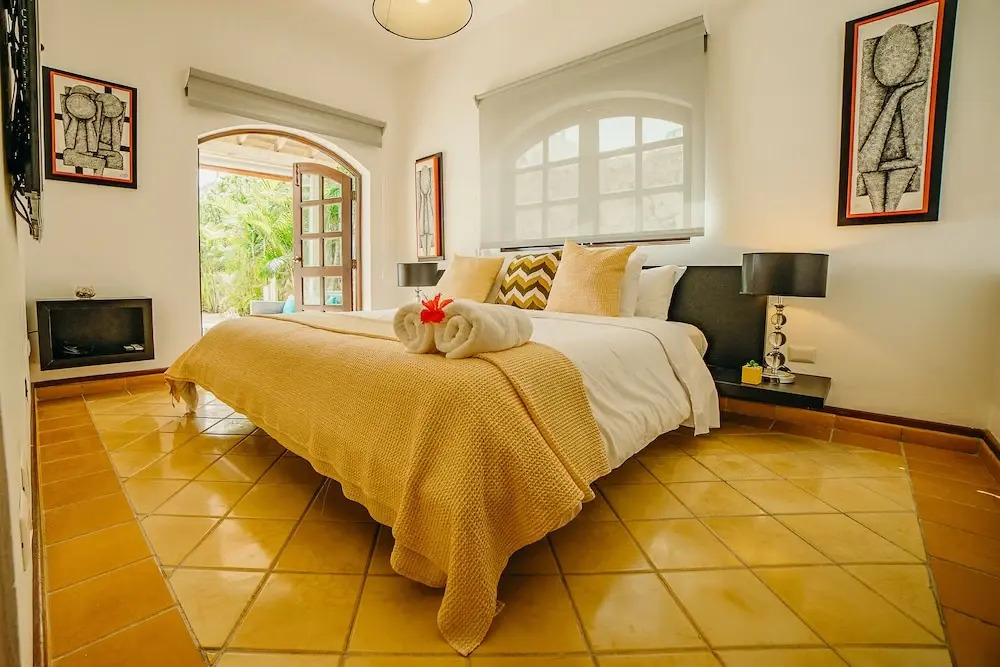 Villa Long Beach
