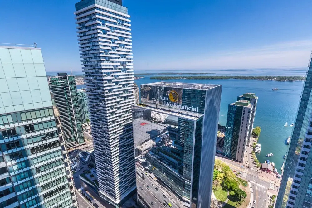 Serenity Stay With Lakeshore View From 50+ Floor