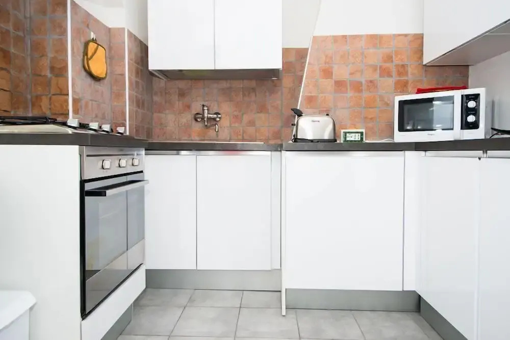 Grimaldi Apartments - San Bartolomio