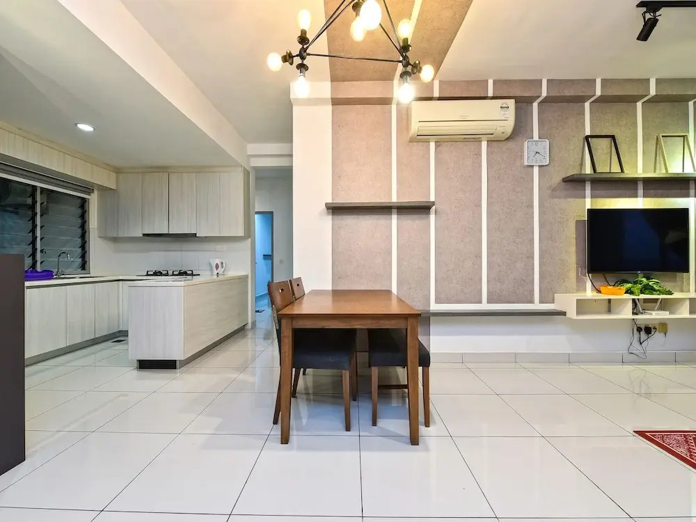 OYO Home  90581 1 Tebrau Residence