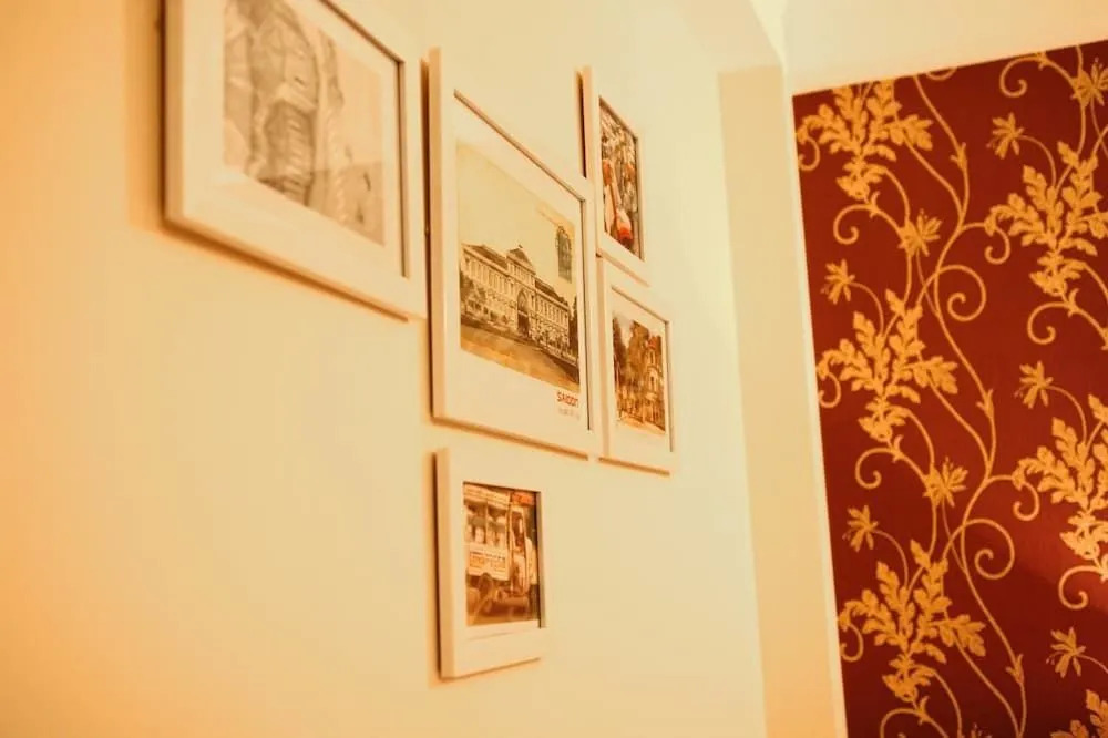 Youth House - Hostel