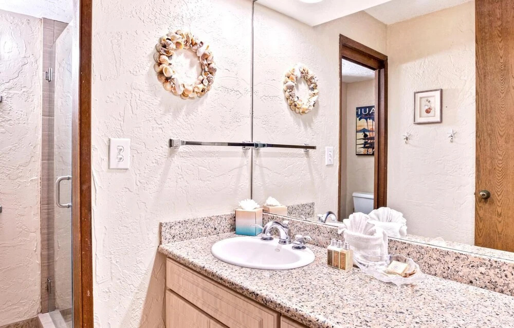 K B M Resorts- Pkl-207 Perfect 1Bd Villa, Ocean Views, Large Floorplan and Easy Access!