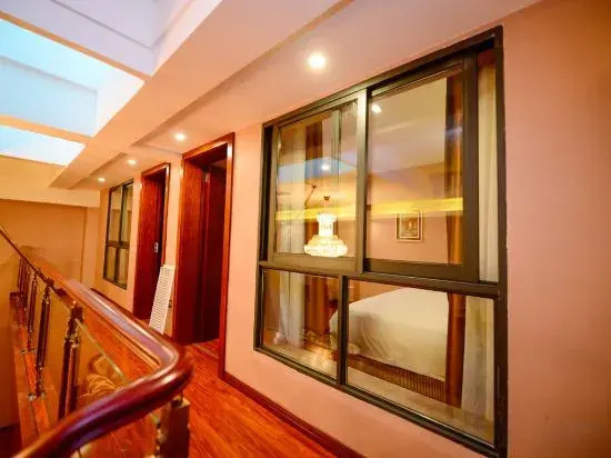 Anna Hotel