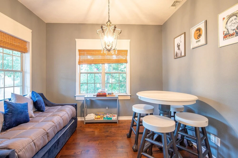 STONE RIDGE RETREAT - 5 Br Home