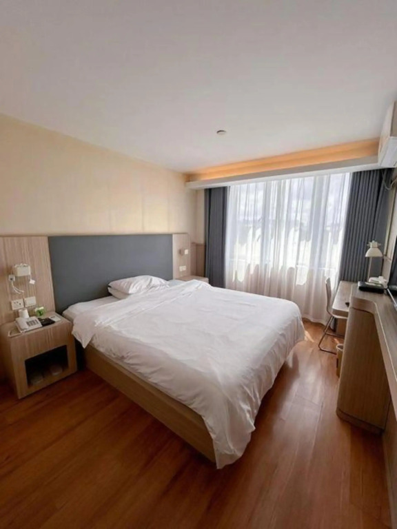 Wanyue Hotel (Shanghai Zhoupu Wanda Plaza)(万悦酒店(上海周浦万达广场店))
