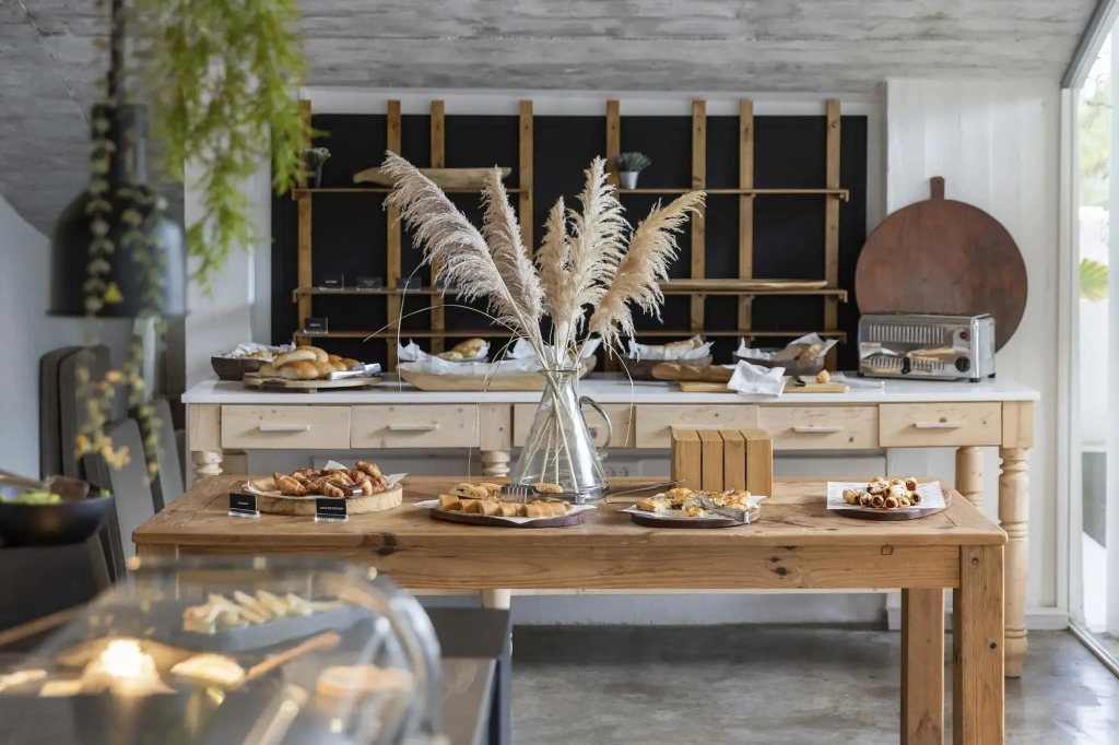 Kouros Exclusive Suites