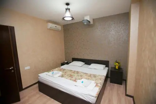 Hotel 4You