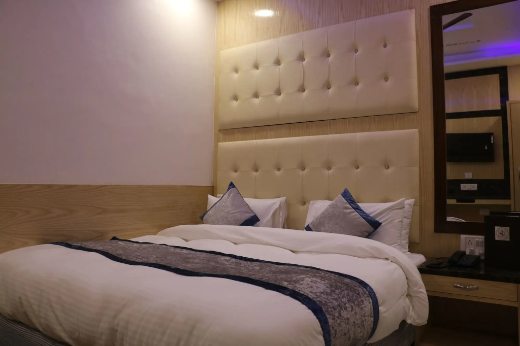 Hotel Karlo Kastle - Paharganj - New Delhi