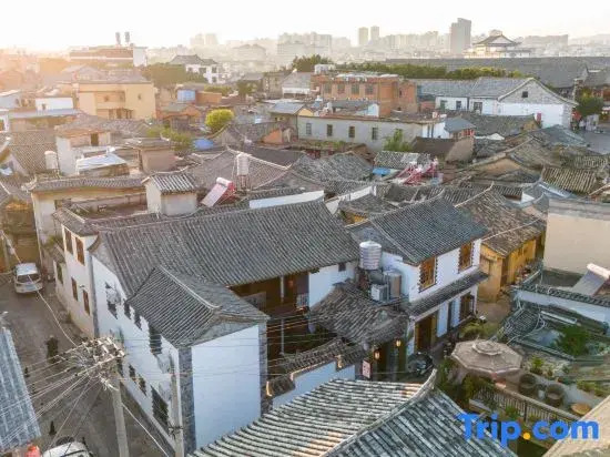 Qianxi B&B