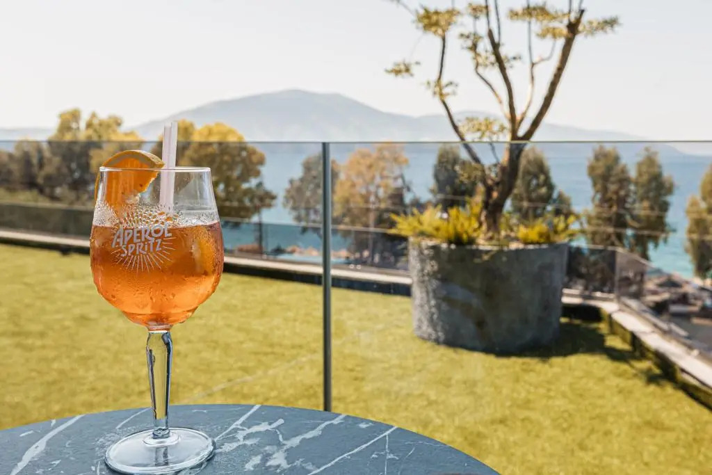 Mazarine Hotel
