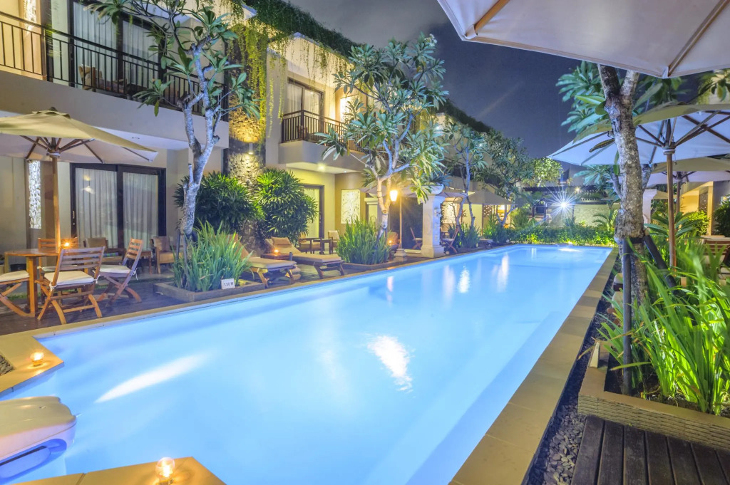 dPenjor Seminyak