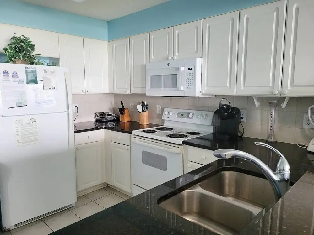 Windy Hill Dunes 105 3 Bedroom Condo by RedAwning, North Myrtle Beach