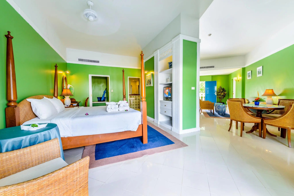Andaman Seaview, Karon Beach - SHA Plus