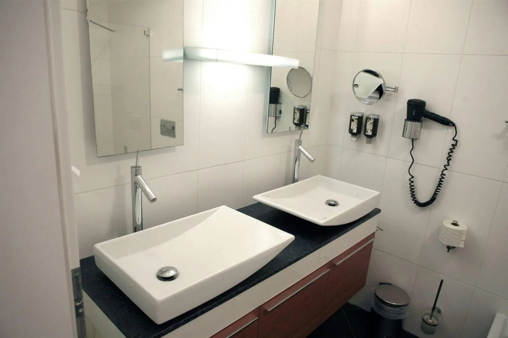 La Scala Apartments