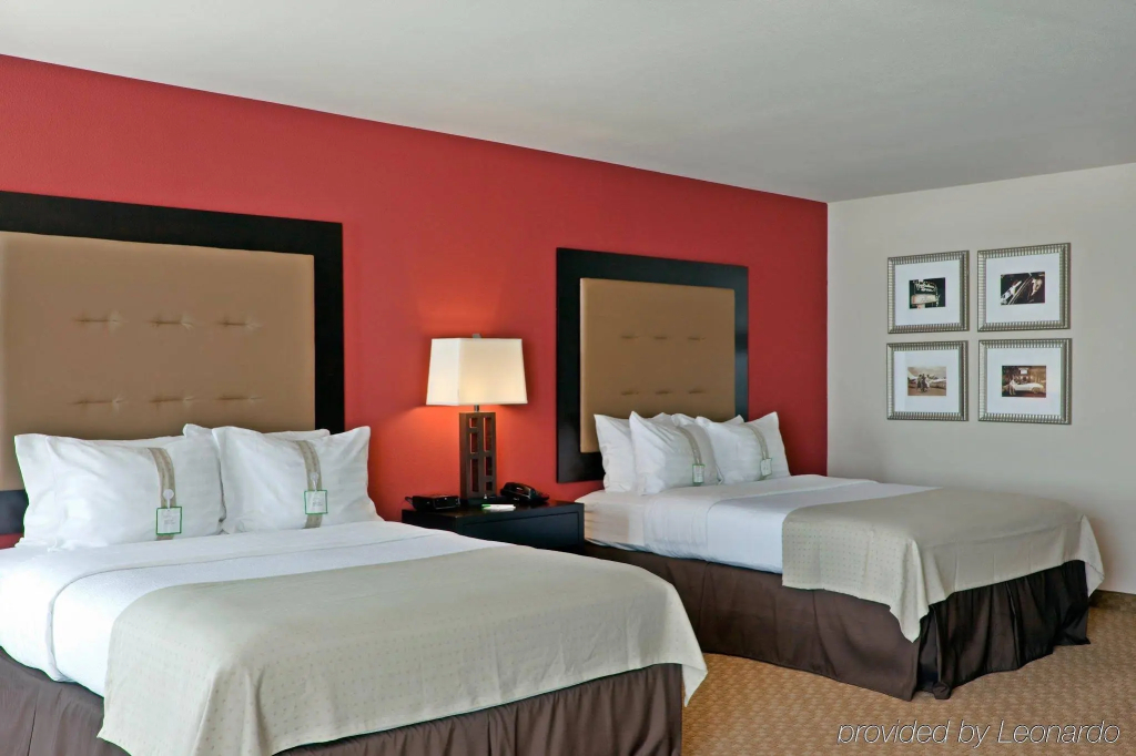 Holiday Inn Temple - Belton by IHG