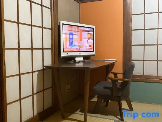 Room rent , located in the birthplace of animation