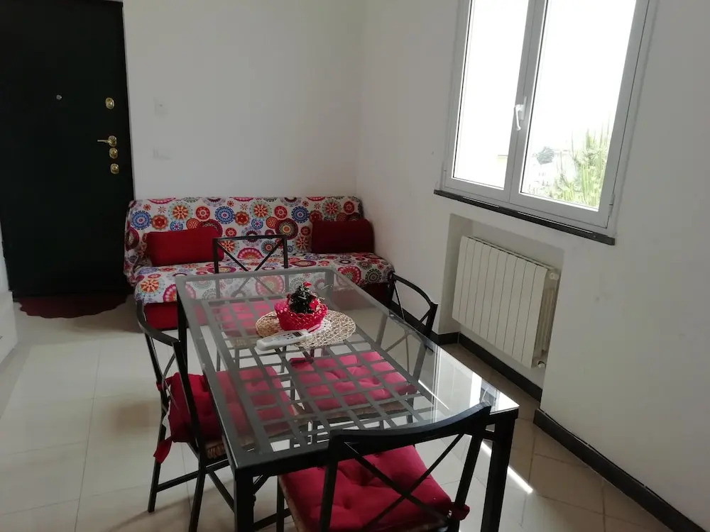 Apartment With 2 Bedrooms In Genova With Wifi