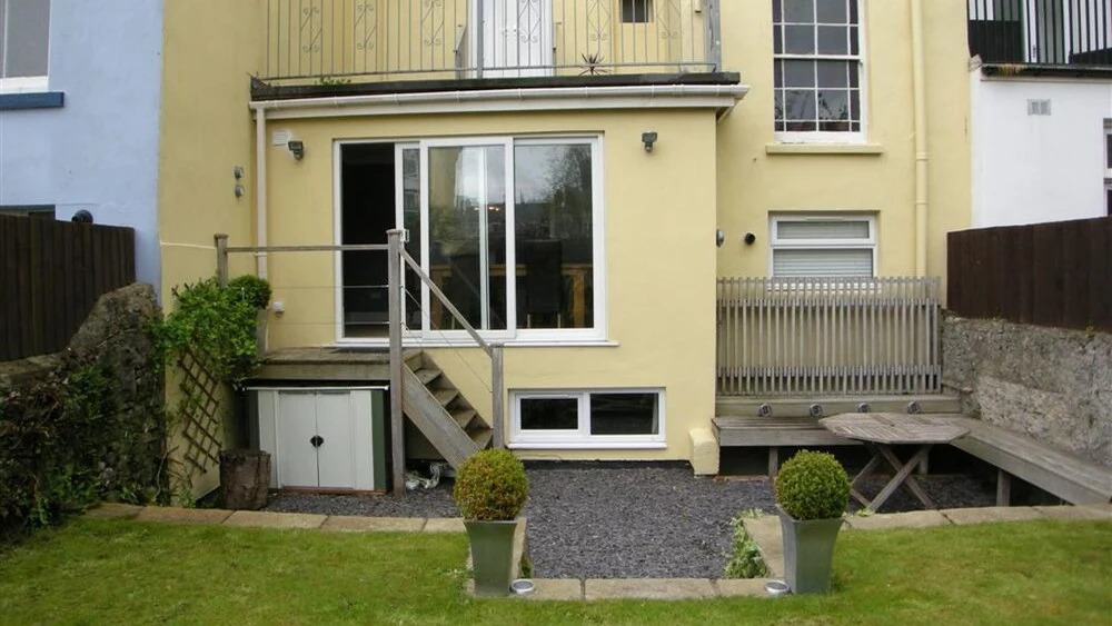 Victoria Street 35 Flat 1
