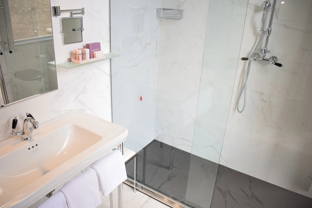 Roma Luxus Hotel