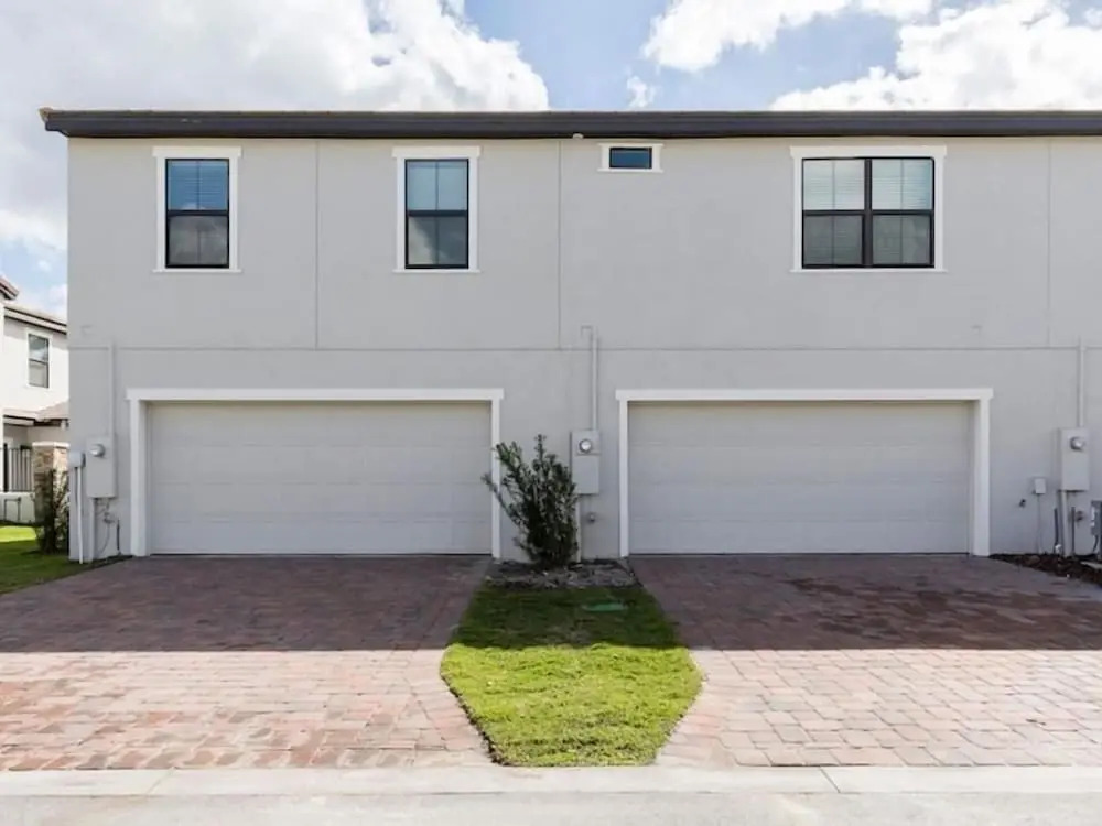 Cozy 2 Bed Town Home In Balmoral Resort-2sltth2 2 Bedroom Townhouse by RedAwning