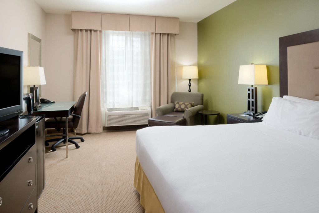 Holiday Inn Express Hotel & Suites North Sequim by IHG