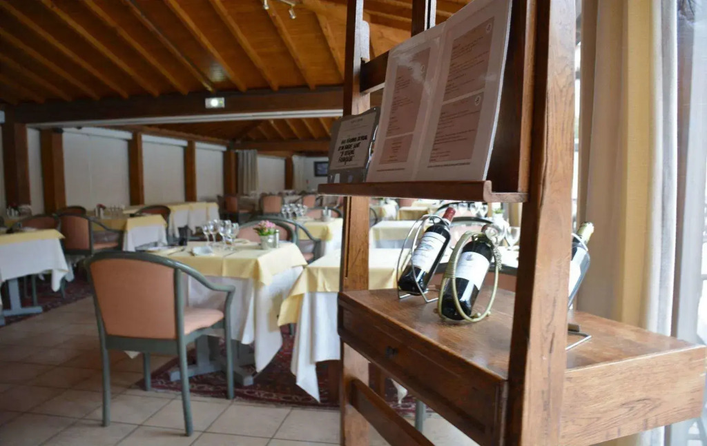 Logis Hôtel Restaurant - Le Clos Deauville Saint Gatien