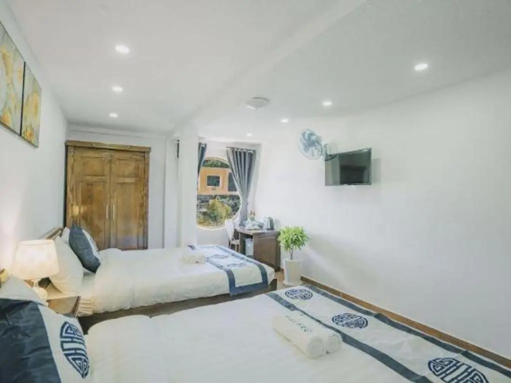 Da Lat Cam Ly Hotel