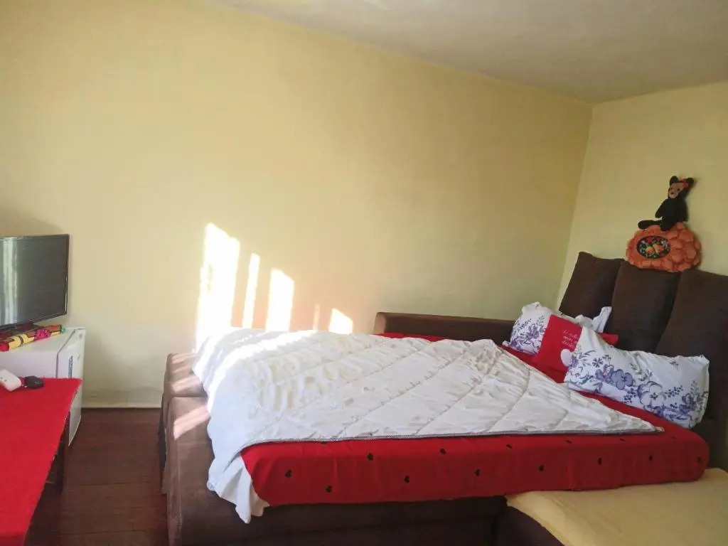 Room in Guest room - Cozy Sejour Near Forest for 2 people