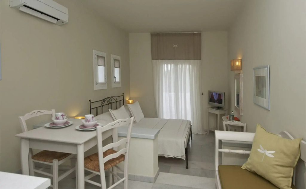 Ammos Naxos Exclusive Apartments & Studios