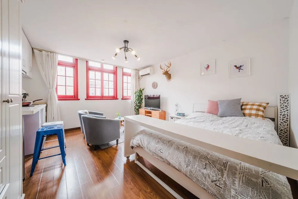 Cozy Apartment Best Location 302