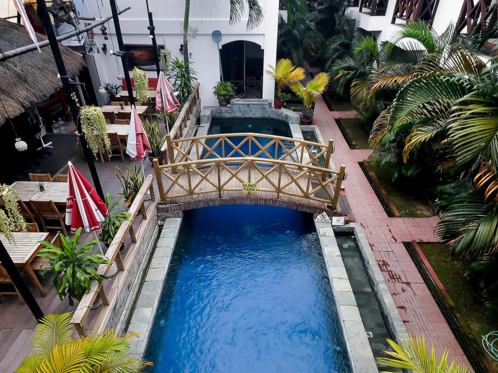 Nirvana Beach Resort