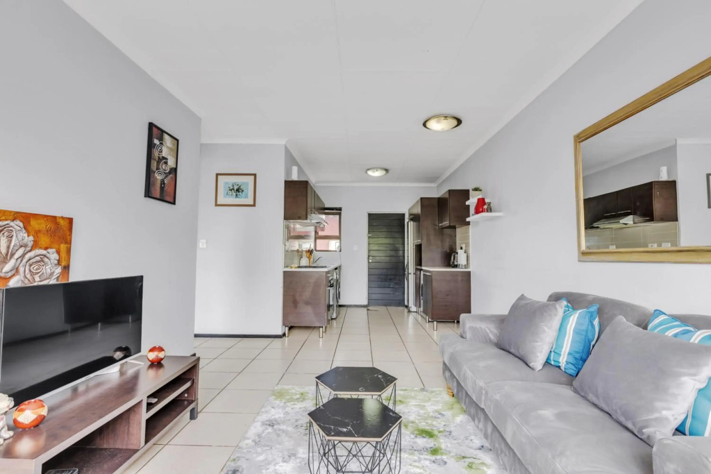 Smartz Apartment 76