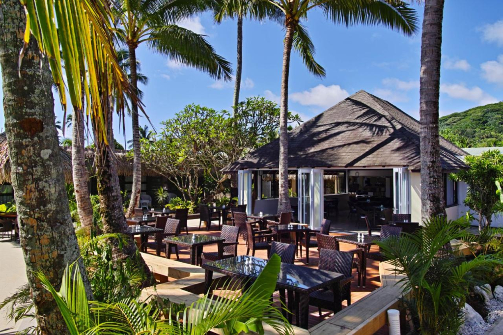 Club Raro Resort