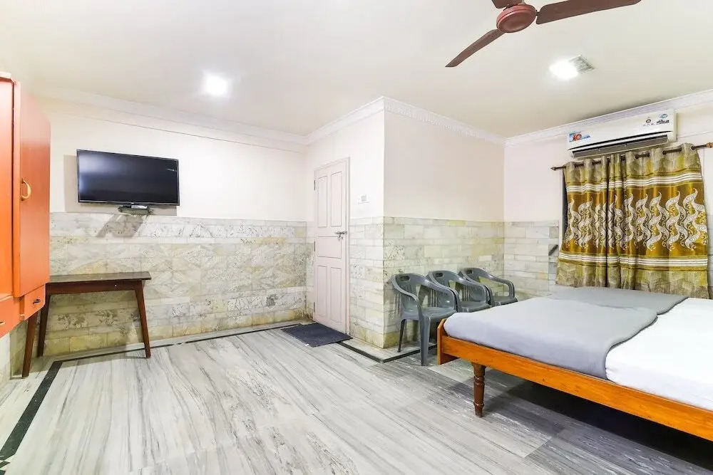 Hotel Ganesh by OYO Rooms
