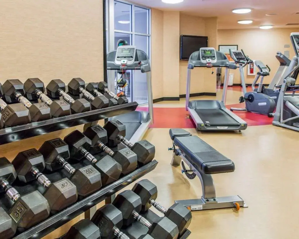 Cambria Suites Traverse City