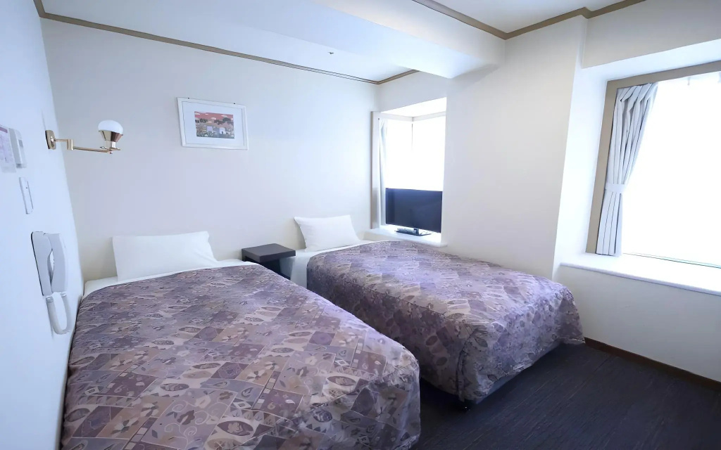 U-Community Hotel