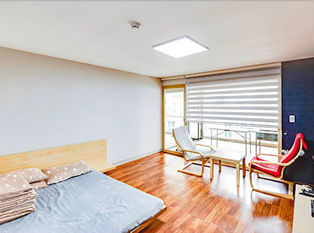 Busan Dallo Dali Pension