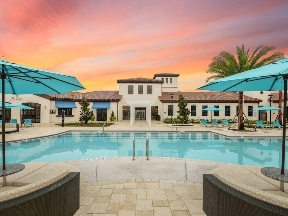 Summer Deal! Lake View Villa