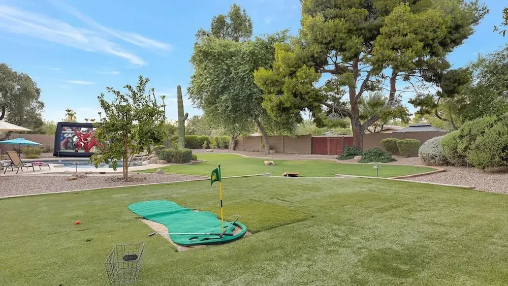 Stunning Vacation Dream Home W/backyard Paradise!