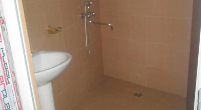 Guesthouse on Queen Tamar 23