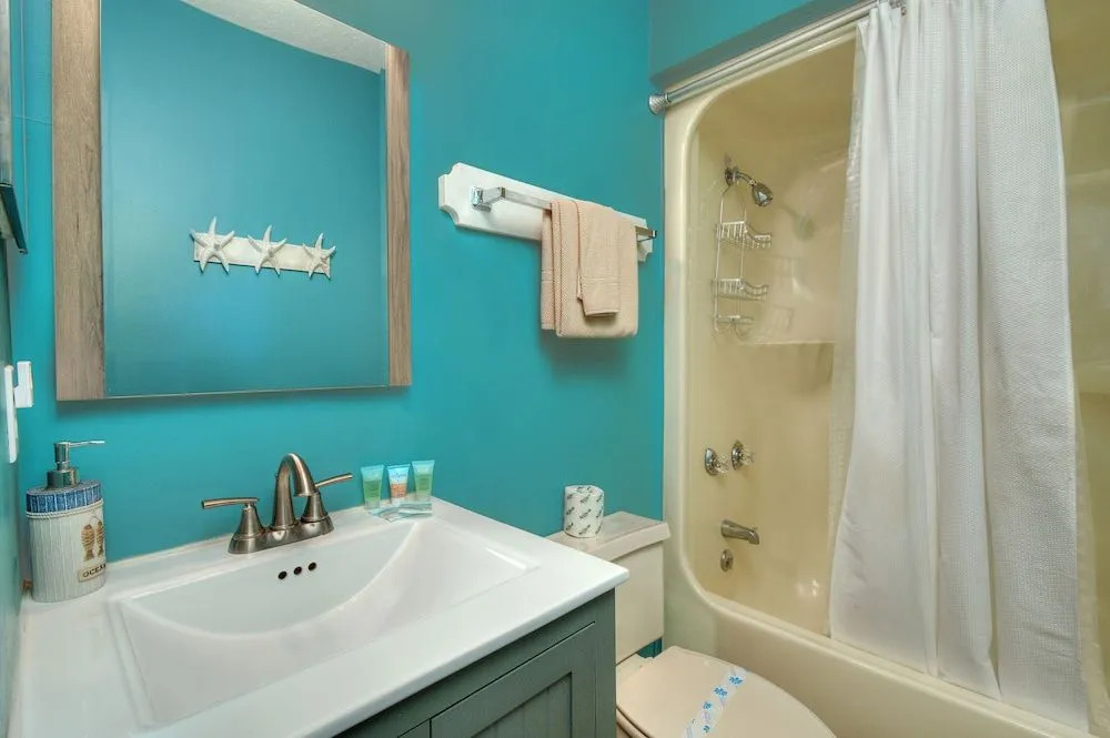 The Arbor by Elliott Beach Rentals