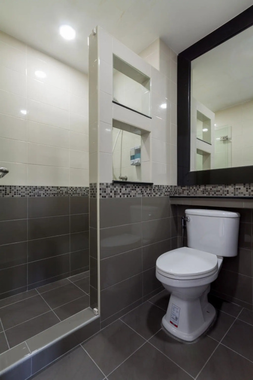 Q Space Residence