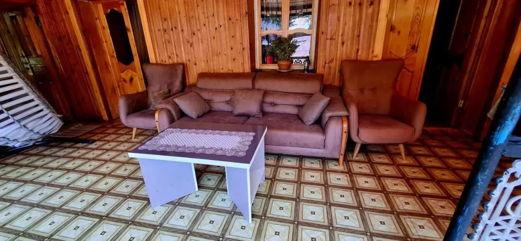 Guesthouse "MEGI"