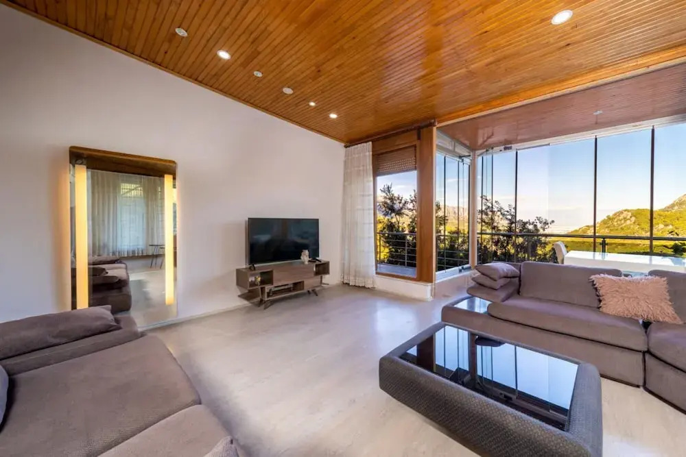 Apartment Near Natural Attractions in Antalya